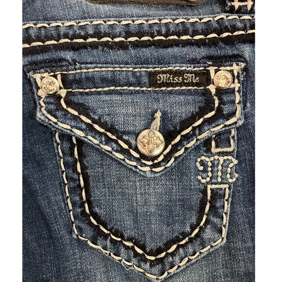 Miss Me Jeans Classic Mid-Rise Boot Cut Size 27 - Picture 4 of 7